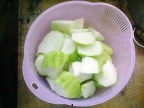 水瓜煮汤怎么吃才好吃视频,营养滋补，口感鲜美的家常汤品