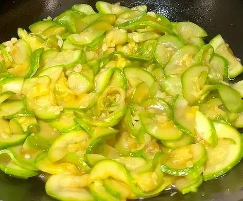 九号瓜怎么吃最好吃呢视频,视频揭秘最佳食用方法