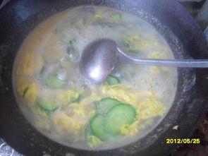 胶瓜怎么吃才好吃视频,解锁最佳食用技巧