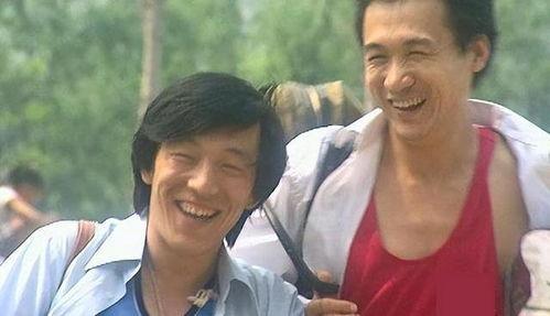 黄渤吃大瓜的视频,揭秘吃瓜界的欢乐盛宴