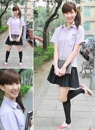 吃瓜女生穿校服视频下载,校园风潮视频下载热潮