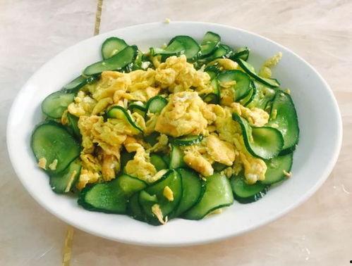 松瓜能不能炒着吃呀视频,家常炒松瓜教程