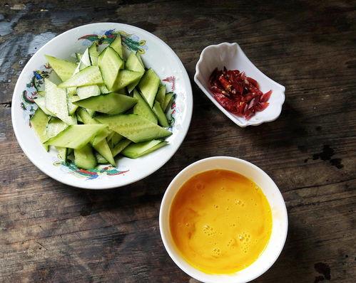 吃瓜早上做饭好吗视频,跟随“吃瓜早上做饭”视频学做美味佳肴